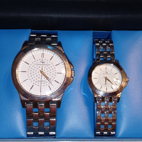 Watch set - Picture 2 of 3